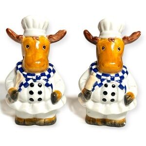 Vintage Moose Chef Salt & Pepper Shakers Ceramic 4.5" Retro Kitchen Decor